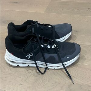 On Running Mens shoes size 10